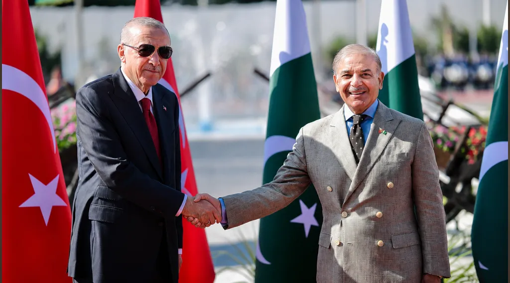 High-Level Visit to Enhance Bilateral Cooperation