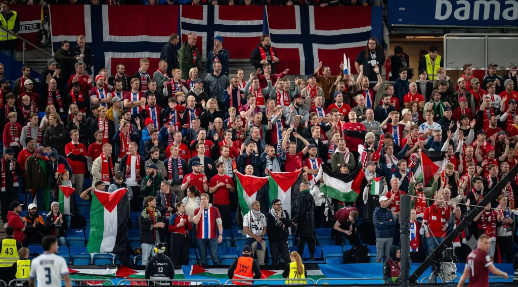 A Gesture That Has Drawn Global Attention