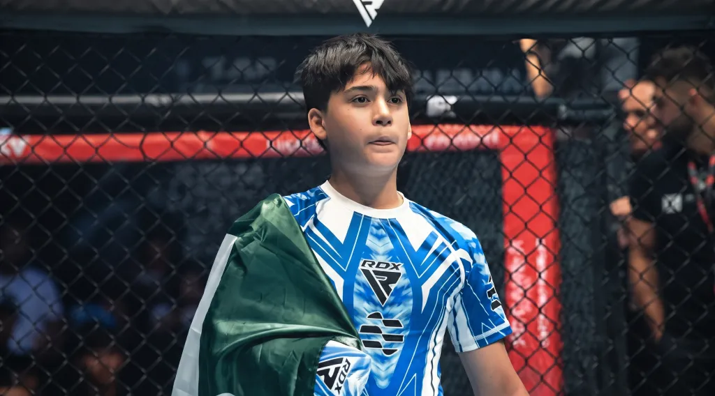 A Young Fighter Carrying Pakistan’s Hopes