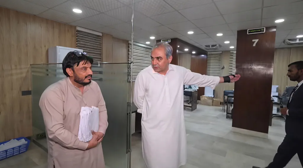 Stronger Monitoring of Public Offices