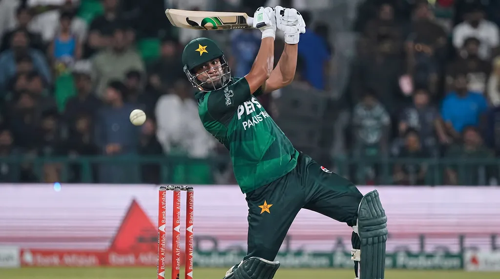 A Knock That Kept Pakistan In The Fight